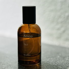 Tacit - Aēsop