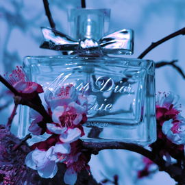 Miss Dior (2017) (Eau de Parfum) - Dior
