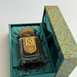 Siberian Musk III - Areej Le Doré