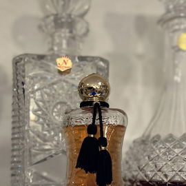 Secret Tryst - Fragrance Du Bois