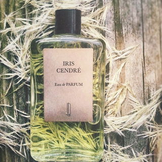 Iris Cendré - Naomi Goodsir