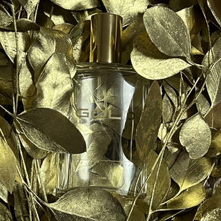 Gold - Three Pears Ltd.