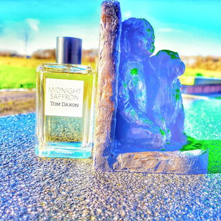 Midnight Saffron von Tom Daxon