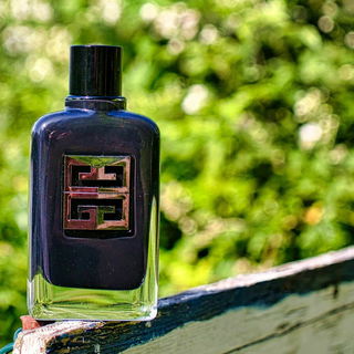 Gentleman Society (Eau de Parfum Extrême) - Givenchy