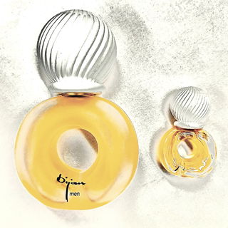 Der große Sohnemann ist von 2015, der kleine Papa von Anfang-Mitte der 90er.