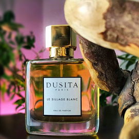 Le Sillage Blanc - Dusita