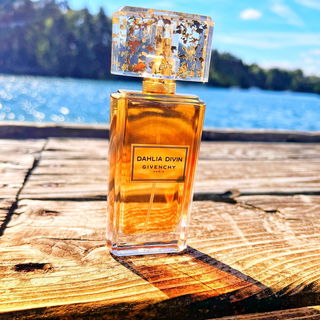 …so ein herrlicher Tag heute am See! Sonnenzauber und Wasserglitzer… Vielen Dank an alle für Kommentare!
