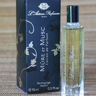 Mûre et Musc (Extrait de Parfum) by L'Artisan Parfumeur
