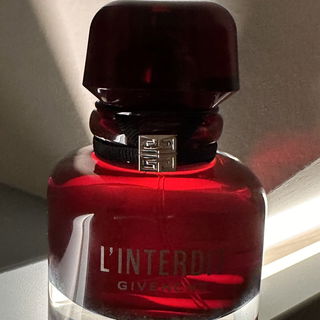 L'Interdit (Eau de Parfum Rouge) von Givenchy