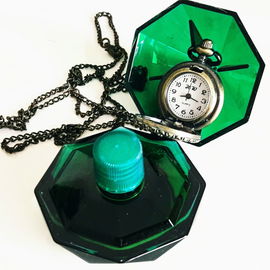 Avon - Timeless Classic Miniature (1981)