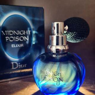 💙🖤 Mysteriös und kostbar, dieser Zwerg 🖤💙