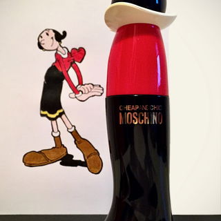 Cheap and Chic - Moschino