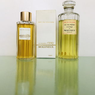 Le Numéro Cinq (Eau de Cologne) - Molyneux