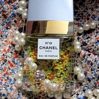 N°19 (Eau de Parfum) von Chanel