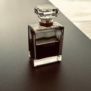 Sillage (Parfum) by Laurent Smal