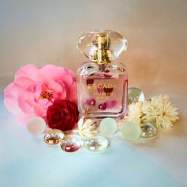 Celebrate N.O.W. - Escada