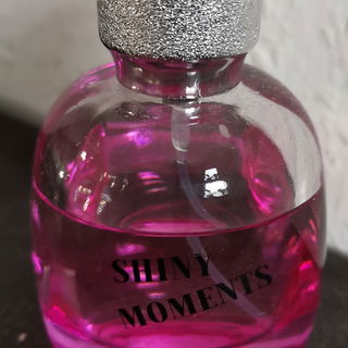 Shiny Moments von Aveo