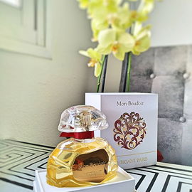 Amber & Rosewood - Label