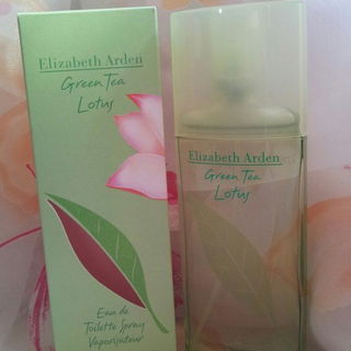 Green Tea Lotus von Elizabeth Arden