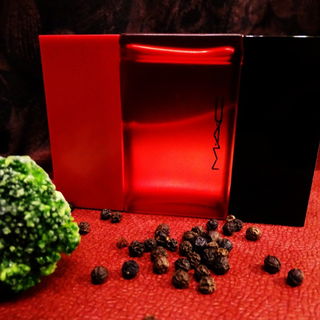 Ruby Woo by M∙A∙C