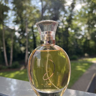J Joy von Estiara