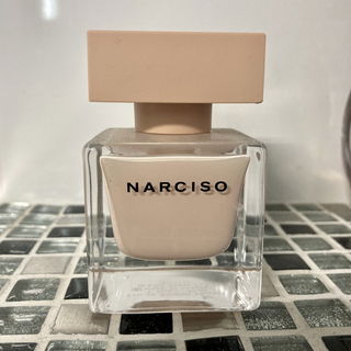 Narciso (Eau de Parfum Poudrée) by Narciso Rodriguez