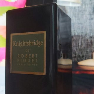 Knightsbridge (Eau de Parfum) - Robert Piguet