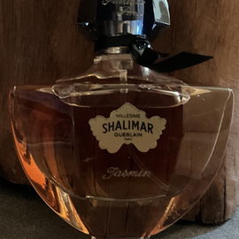 Toll, dass Guerlain die Gravur anbietet! Sonst könnte ich die Millesimes kaum unterscheiden.