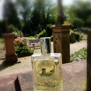 En Avril Un Soir (1976) (Eau de Toilette) - Yves Rocher