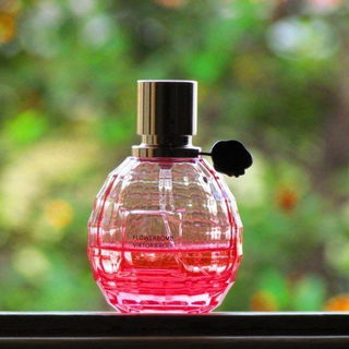 Flowerbomb La Vie en Rose 2011 - Viktor & Rolf