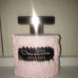 Bella Rosa - Oscar de la Renta