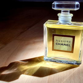 Allure (Parfum) - Chanel