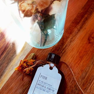 Path von Gather Perfume / Amrita Aromatics