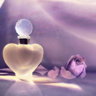 Farouche (Parfum) - Nina Ricci