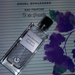Eau Fraîche Té de Grosella by Angel Schlesser