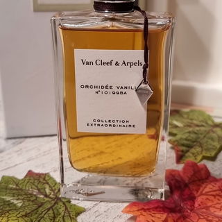 Orchidée Vanille by Van Cleef & Arpels