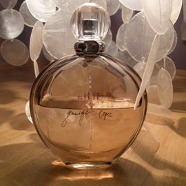 Still (Eau de Parfum) - Jennifer Lopez