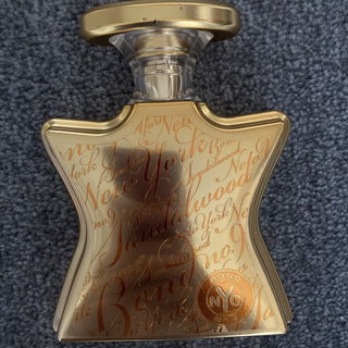 New York Sandalwood - Bond No. 9