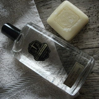 Aromatics In Black - Clinique
