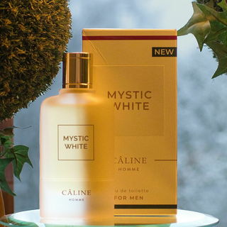 Mystic White by Câline