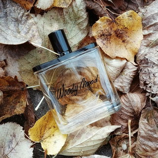 Woody Mood - Olfactive Studio