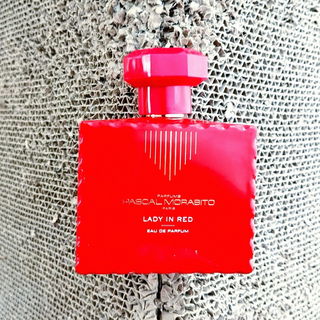 Lady in Red - Pascal Morabito