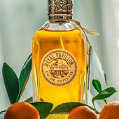 Royal Pavillon in seiner opulenten, reichhaltigen und animalischen Blumigkeit. (von Sommernacht)