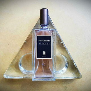 Vitriol d'Œillet by Serge Lutens