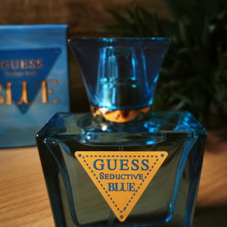 Seductive Blue (Eau de Toilette) by Guess