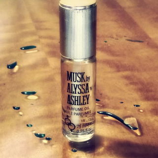 Musk (Perfume Oil) by Alyssa Ashley