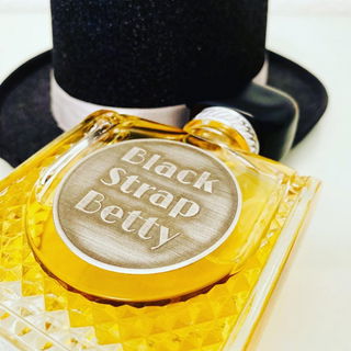 Blackstrap Betty (Extrait de Parfum) - One Way Bridge Perfumes