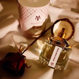 Atractone Musk - Ramón Monegal