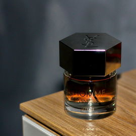 L'Homme Ultime - Yves Saint Laurent