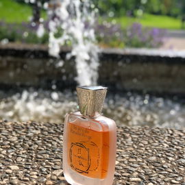 Secrets du Paradis Rouge - Jul et Mad